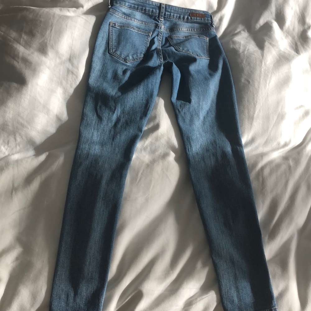 JUSTUSA size 1 distressed jeans - Picture 4 of 7